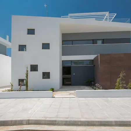 Cyprus In The Sun Nissi Pearl Villas 3 Ajia Napa