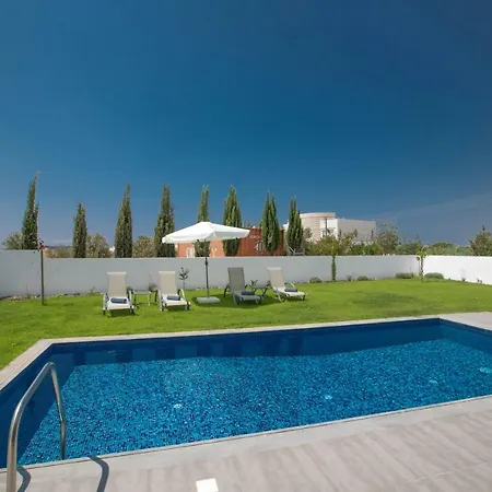 Cyprus In The Sun Nissi Pearl Villas 3 Willa *