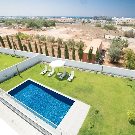 Cyprus In The Sun Nissi Pearl Villas 3 Villa Ayia Napa